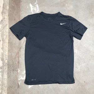 Nike Men’s shirt